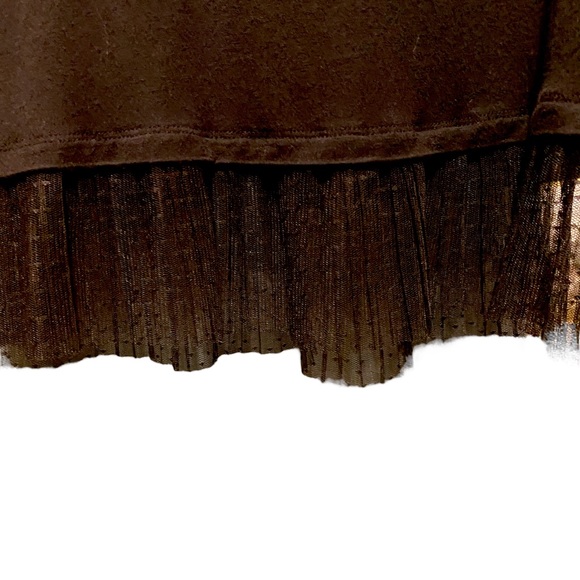 Logo Black, Knit Tank with Lace Ruffle Hem.  Size Medium - Picture 3 of 5